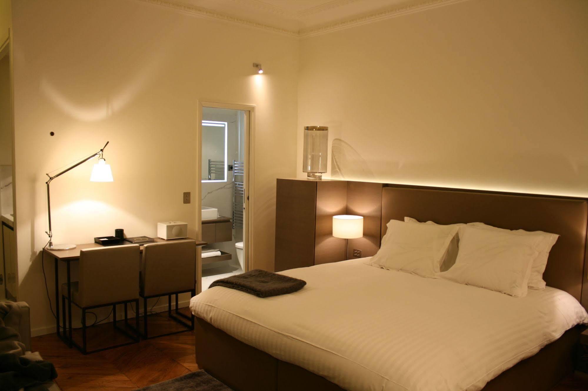 Cirque Deluxe Studio Apartment Paris Exterior photo